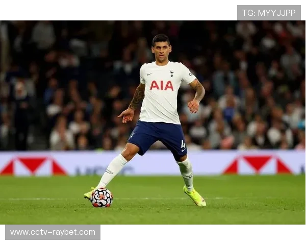 热刺负富勒姆：战术僵化与心理崩盘的双重危机