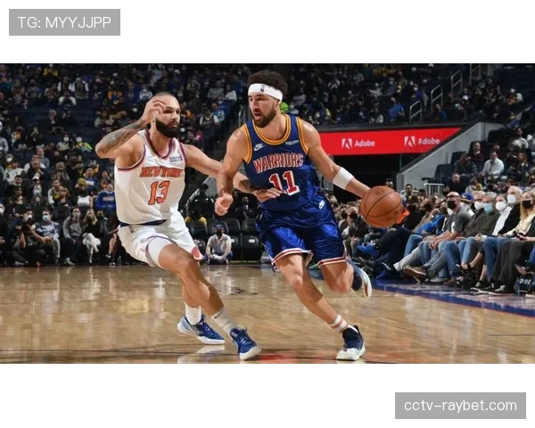 数据分析:尼克斯与骑士的系列赛前瞻,双方在禁区内的出手频率与效率对比 数据分析:尼克斯与骑士的系列赛前瞻,双方在禁区内的出手频率与效率对比